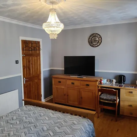 Brads Place -Ballymena Central-New Managent-Fidelity Llc Newly Renovated Welcome Room photo