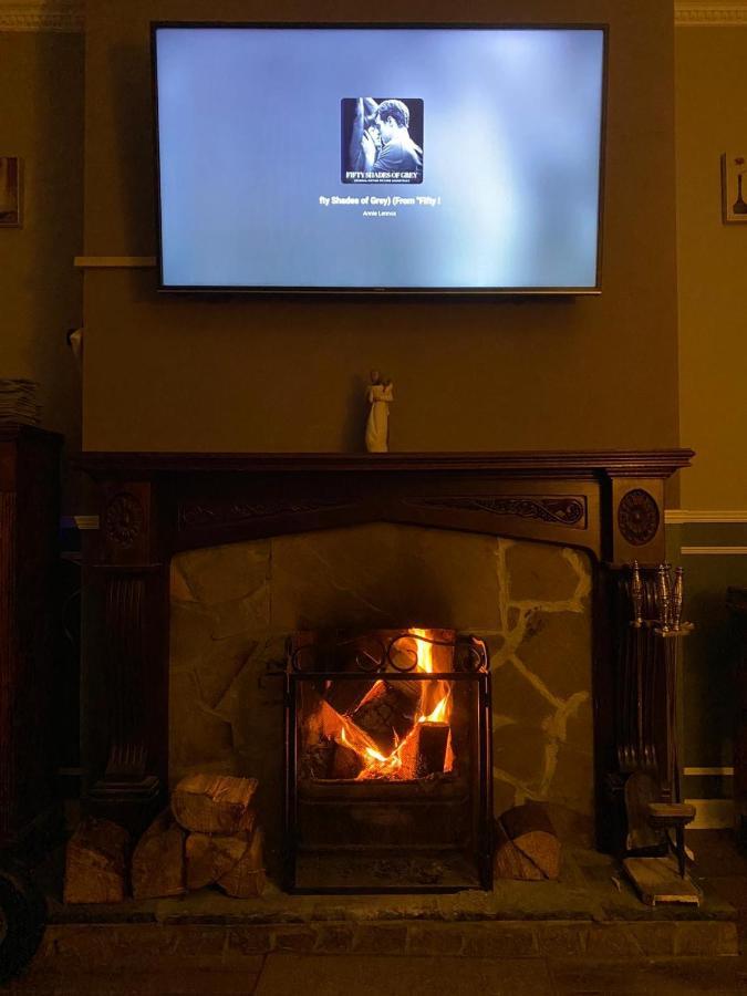 Homestay Brads Place -Ballymena Central-New Managent-Fidelity Llc Newly Renovated Welcome Ballymena